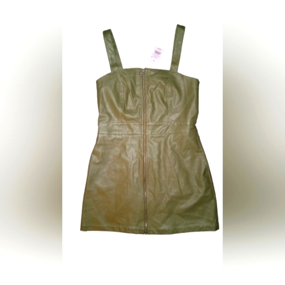NWT Olive Green Faux Leather Zipper Mini